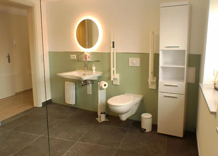 Augustinerhof * 奎德林堡