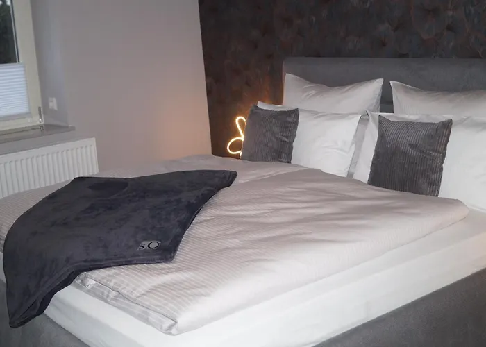 Augustinerhof * 奎德林堡